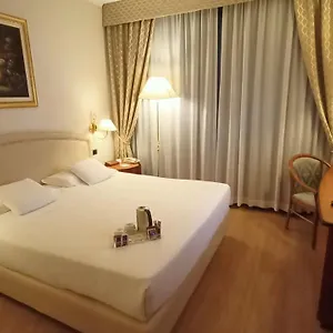 Hotel Western Globus, Forlì